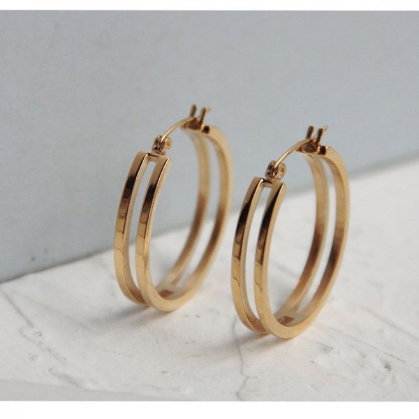 Circle circle titanium steel copper earrings female ins retro plain circle temperament French earrings