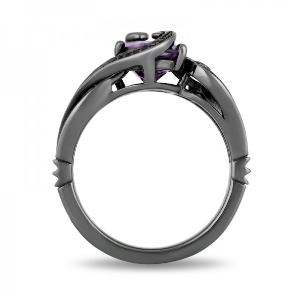 Enchanted Villains Ursula Oval Amethyst and Enhanced Black Crystal Ring in Titanium steel